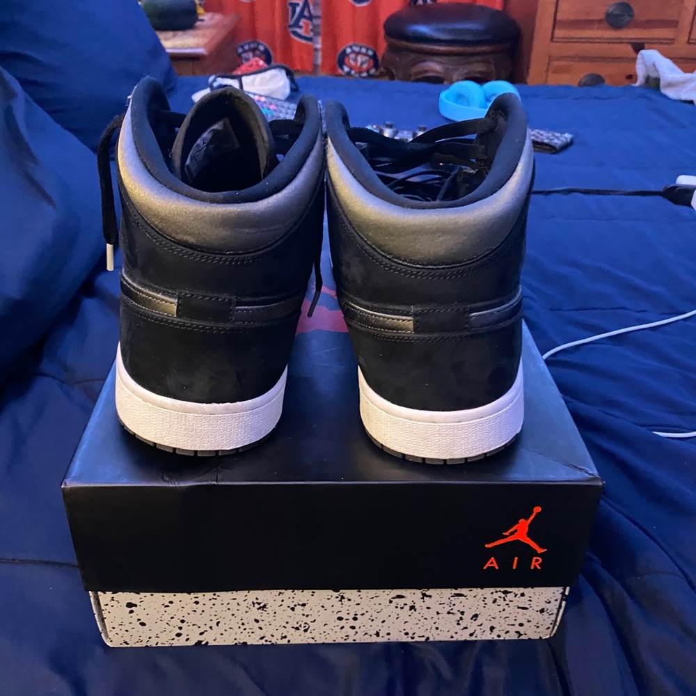 Air Jordan 1’s - Picture 4 of 4
